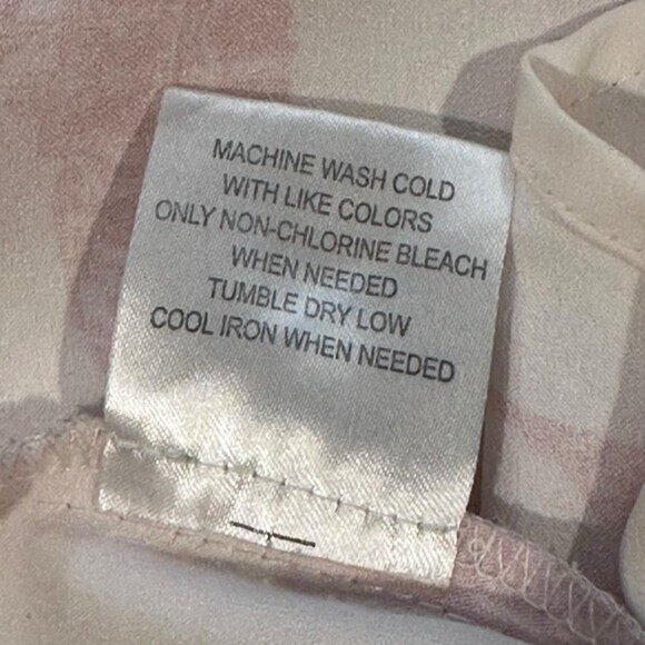 Modcloth Plus Size 4X Cream Boardroom Brunch Keyhole Top Flutter Sleeve Travel - Picture 6 of 7